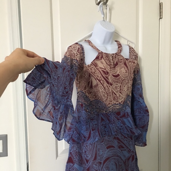 BCBGMAXAZRIA Beautiful Printed Ladies Dress Size Small - Picture 2 of 5